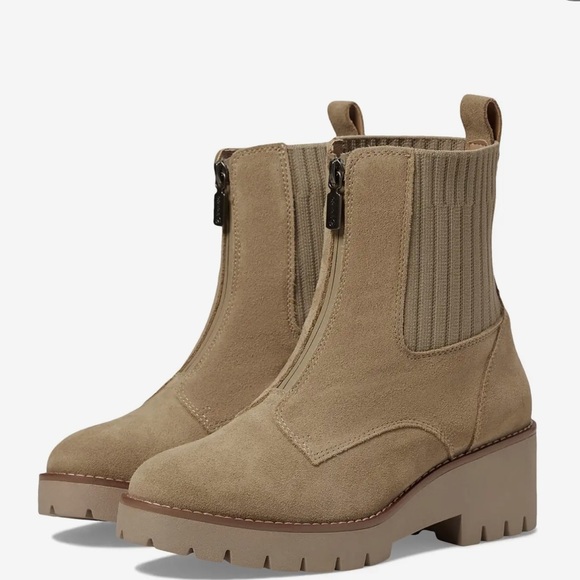 Blondo Demaria Waterproof Suede Lug Sole Platform Booties. - Picture 1 of 13